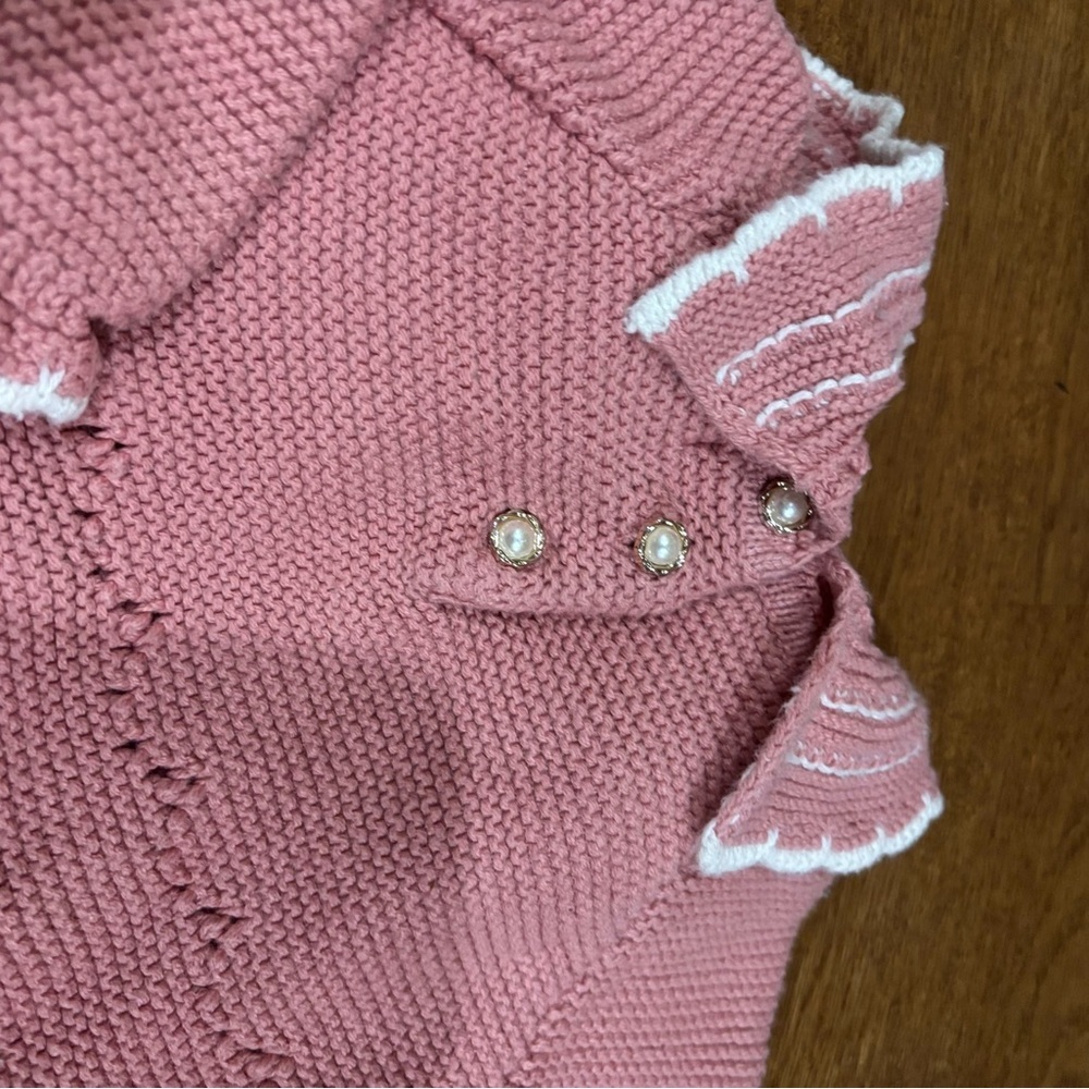 Pink sweater dress with tights - Picture 7 of 8